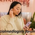 socialmediagirls forum down